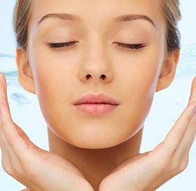 Oil-For-Your-Skin-1_c7a57bf64a20ff5241573497372366b3.jpg